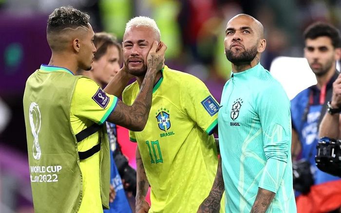 Neymar bỏ lỡ cơ hội rất lớn để vô địch thế giới cùng Selecao