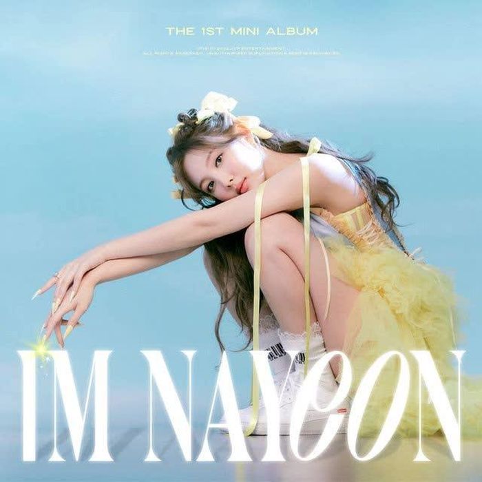 Bìa album "IM NAYEON" của Nayeon