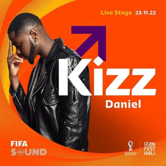 Kizz Daniel trên áp phích quảng cáo của FIFA