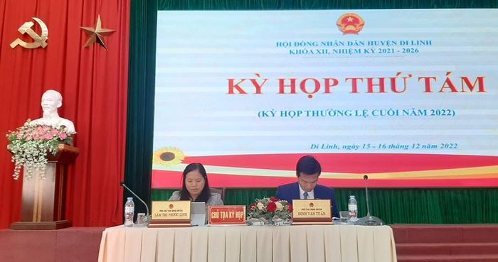 Chủ trì kỳ họp