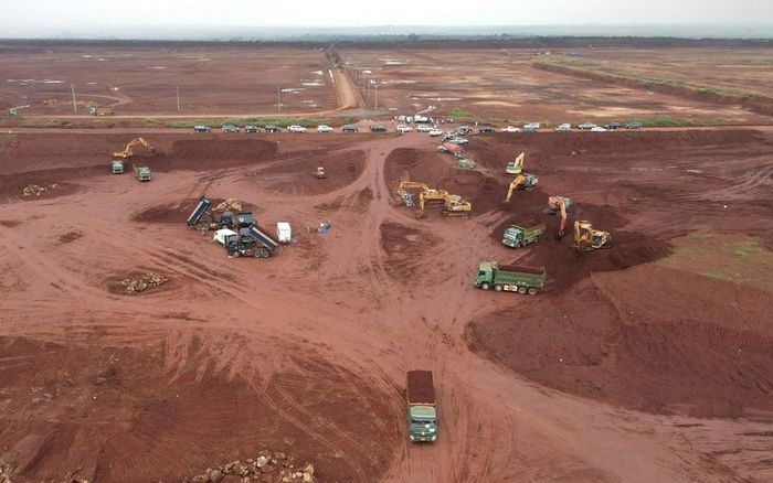 Thi công công trình dự án sân bay Long Thành, tháng 12/2022.