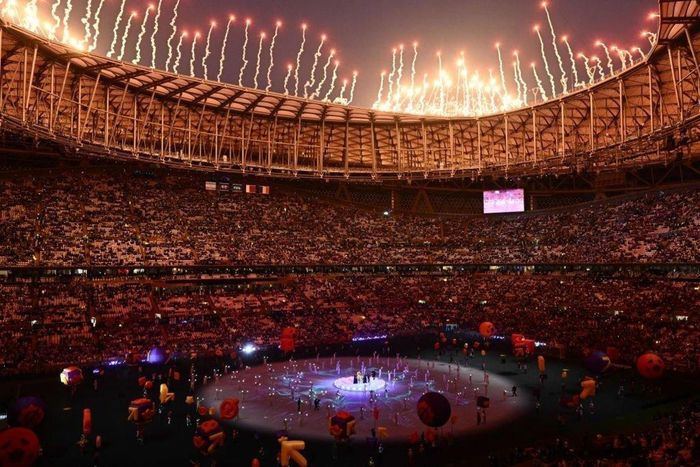 Màn pháo hoa chào mừng Lễ bế mạc World Cup 2022.