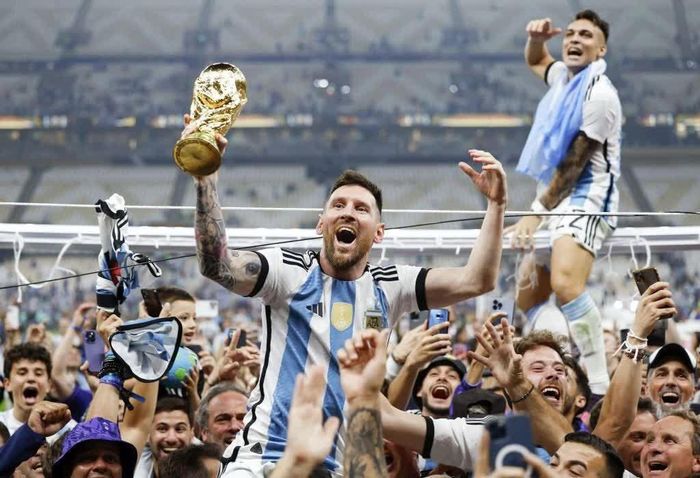  Leo Messi xứng với danh xưng cầu thủ xuất sắc bậc nhất lịch sử 