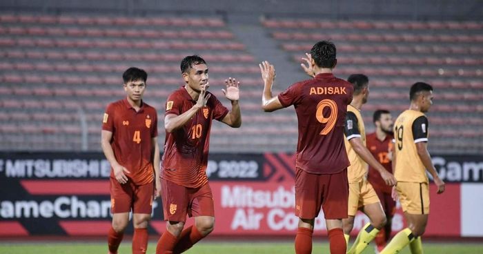 Thái Lan khởi đầu thuận lợi với chiến thắng 5-0 trước Brunei