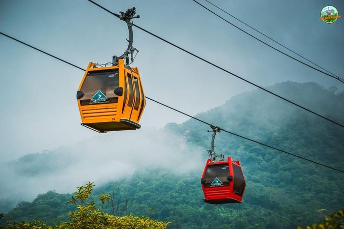 Tuyến cáp treo di chuyển nhanh nhất để tham quan núi Cấm