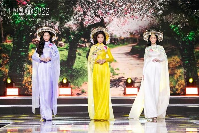Những thiết kế sử dụng lụa Mã Châu của Ngô Nhật Huy. Ảnh: NVCC