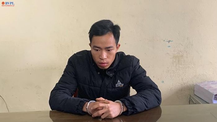  Cà Văn Thắm tại cơ quan Công an.