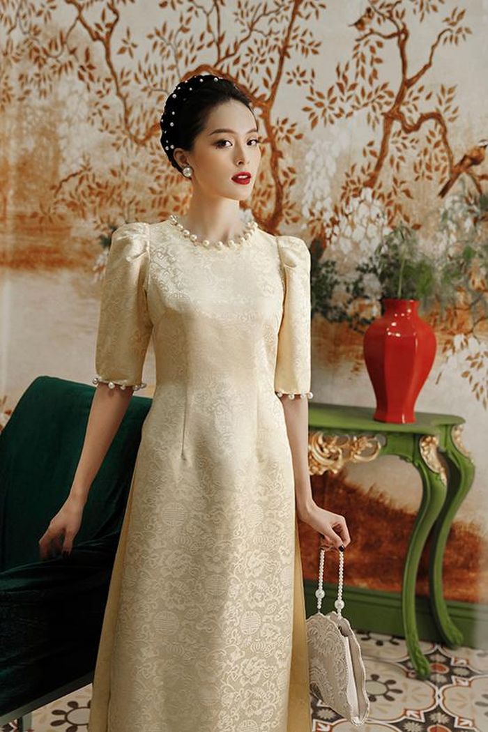 Áo dài cổ tròn