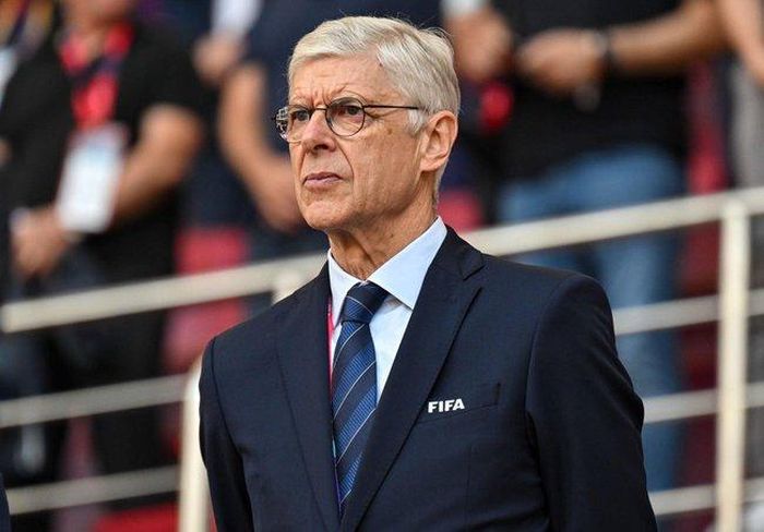 Arsenal lên kế hoạch dựng tượng HLV Wenger.