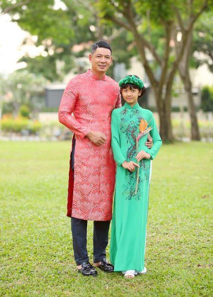An Như cũng không kém cạnh với chiều cao 1,55 m dù mới 10 tuổi.