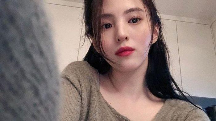 Han So Hee sở hữu ngoại hình cực hợp để đóng phim "bách hợp"