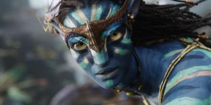 Zoe Saldana trong vai Neytiri