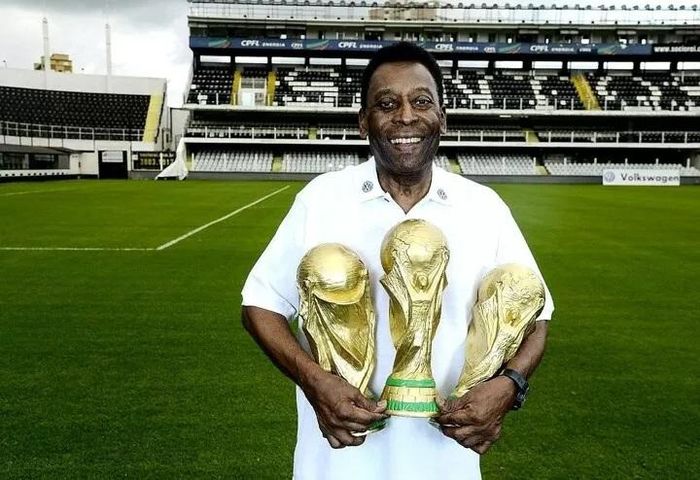 Pele là cầu thủ duy nhất 3 lần vô địch thế giới
