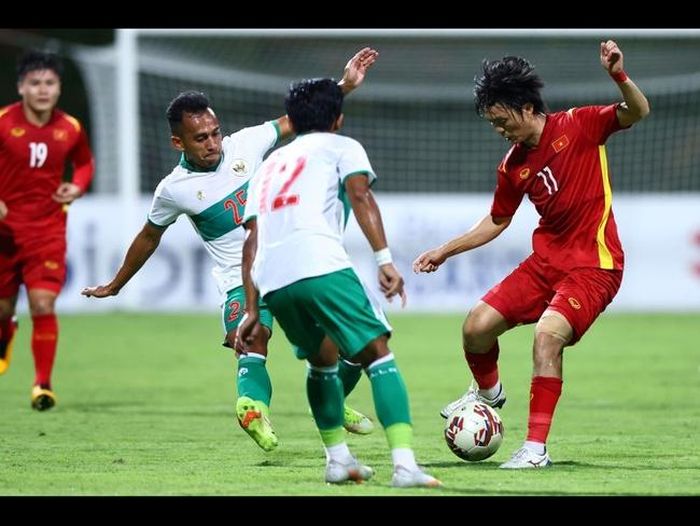 Việt Nam bị Indonesia cầm hòa 0-0 ở AFF Cup 2020