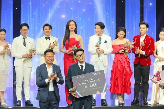 Trọng Hiền trở thành Quán quân Gương mặt Truyền hình lần thứ 3 - 2022