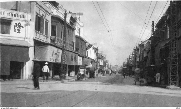 Phố Hàng Ngang nhìn từ Hàng Đường