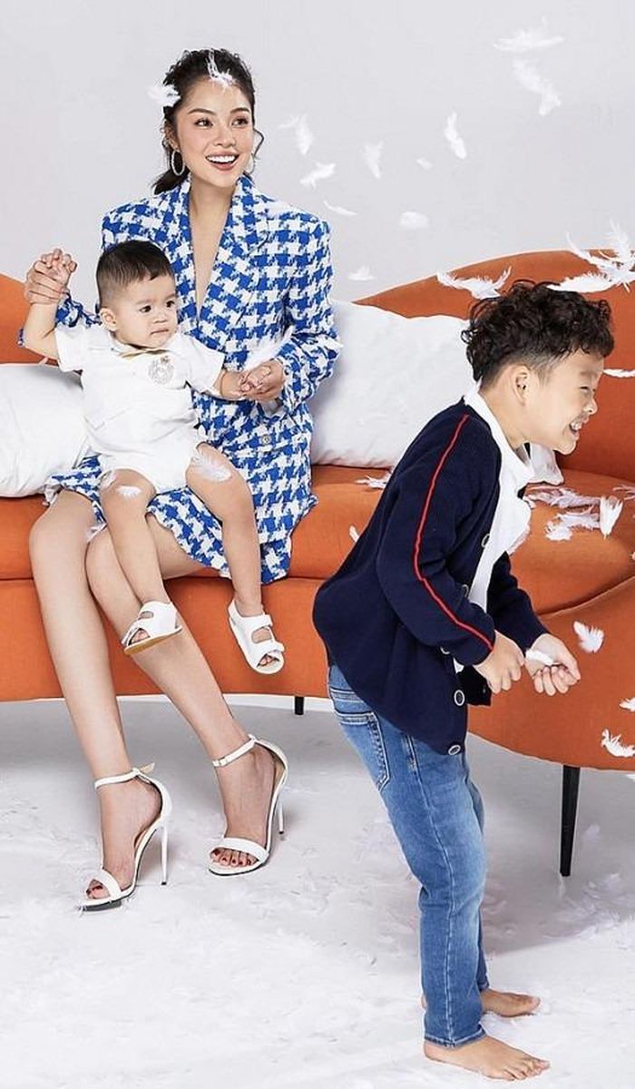 Hiện tại, người đẹp đang là mẹ đơn thân