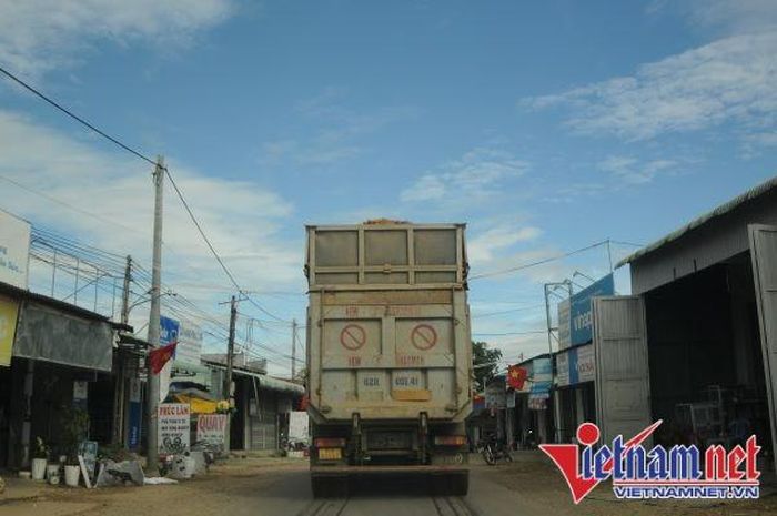 Những chiếc xe cơi nới thành thùng để nâng tải trọng
