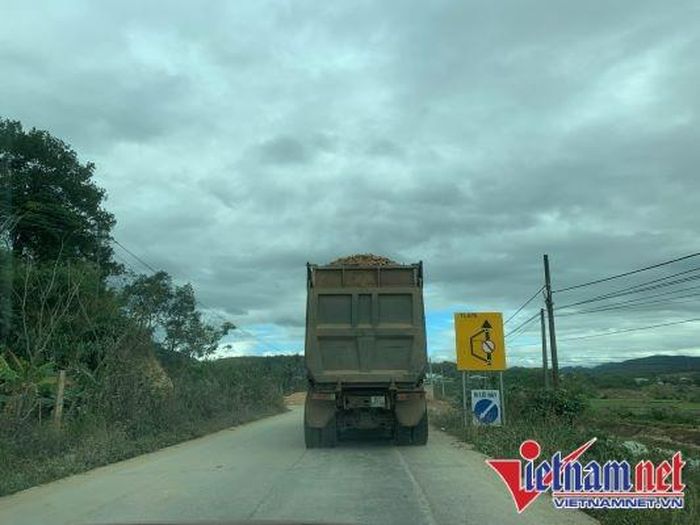 Dù rất nhiều xe quá khổ chạy trên đường.