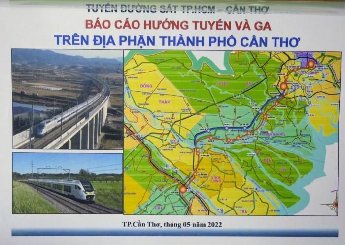 Liên danh tư vấn báo cáo phương án tiền khả thi về sơ đồ tuyến đường sắt.