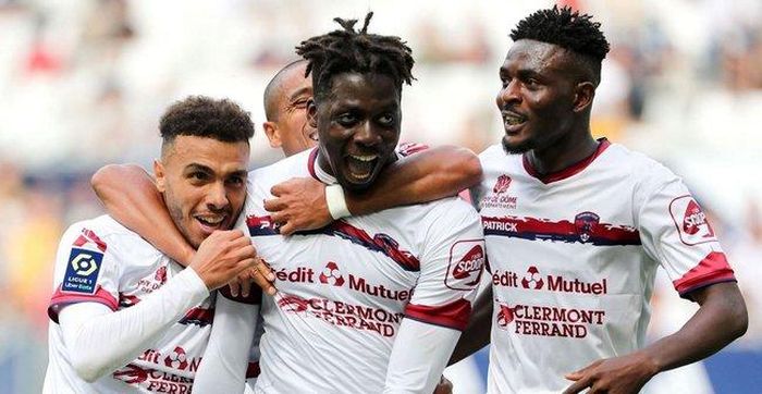 * Nhận định bóng đá Angers vs Clermont (21h00, 15/1)