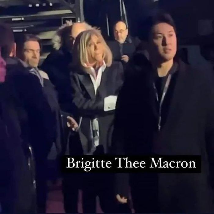 Đệ nhất Phu nhân Pháp Brigitte Macron đã đến tham dự đêm concert Born Pink ở Paris vào ngày 12/12/2022. Điều này chứng tỏ tầm ảnh hưởng của Blackpink đã vượt khỏi khuôn khổ giới giải trí