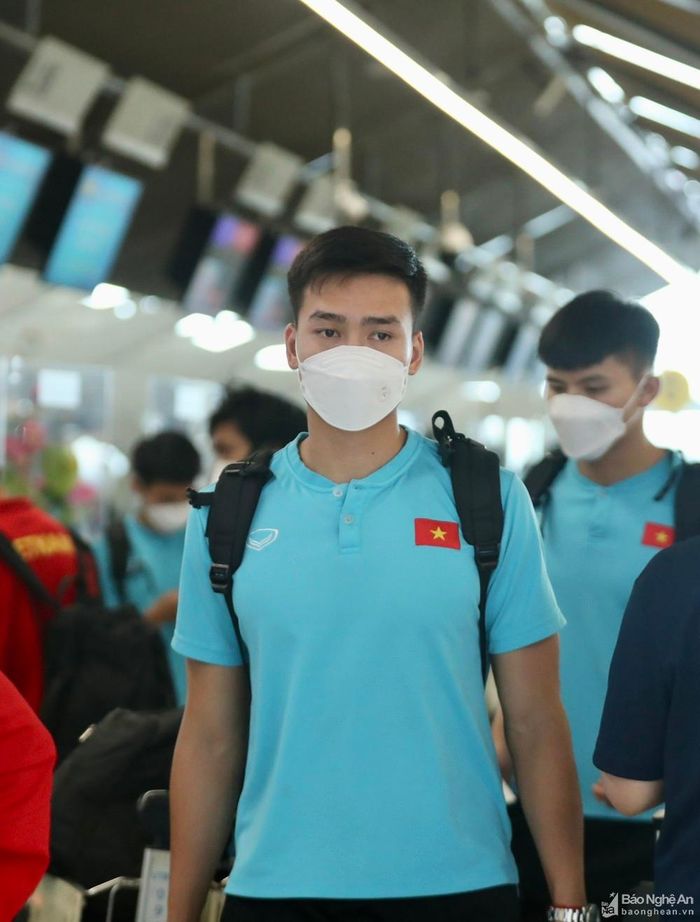Bùi Hoàng Việt Anh được xếp đá chính ở trận chung kết lượt về. Ảnh: Hải Hoàng 