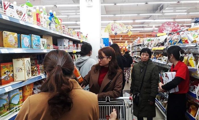 đồ hộp thực phẩm...