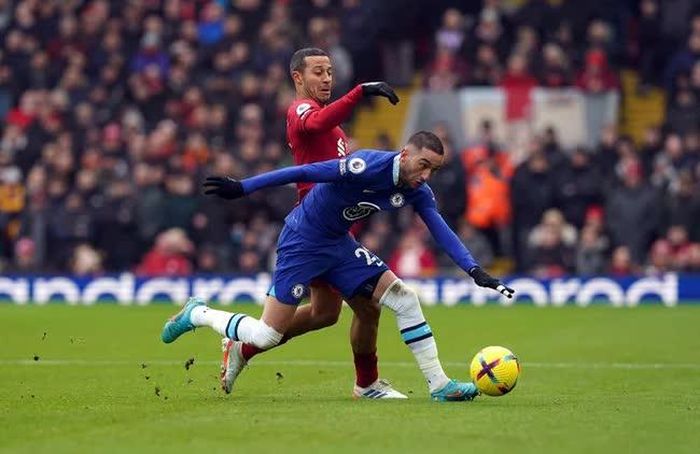 Hy vọng Top 4 của cả 2 Liverpool và Chelsea đang mờ dần