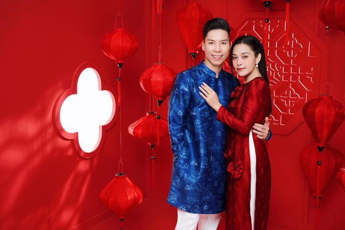 Dịp cuối năm, chia sẻ với PV Tiền Phong, quản lý Quốc Nghiệp - Ngọc Mai cho biết họ cưới vào tháng 4. Trước đó, cặp sao nhiều lần lên ý định tổ chức đám cưới nhưng phải hủy vì ảnh hưởng của đại dịch Covid-19. Ngọc Mai cho biết cô hồi hộp và lo sợ bởi đã hai lần lên kế hoạch làm đám cưới nhưng không thành công.