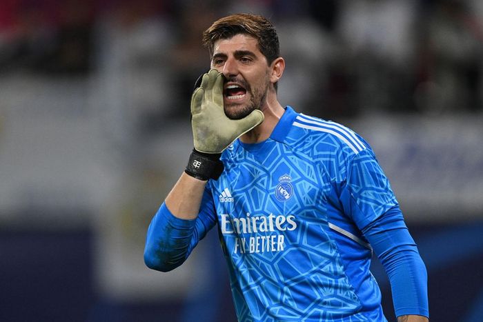 Thủ môn: Thibaut Courtois (Real Madrid, định giá chuyển nhượng: 60 triệu euro).