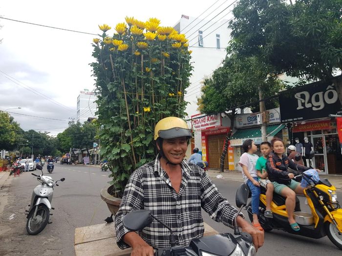 Niềm vui khi có khách đặt vận chuyển hoa