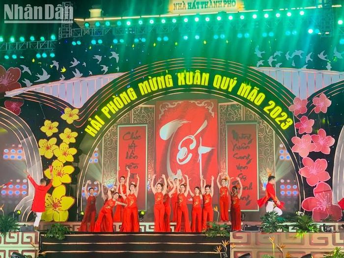 Các tiết mục sôi động trong chương trình nghệ thuật “Hải Phòng mừng Xuân Quý Mão”.