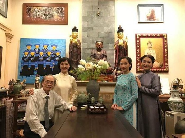 Ba người con gái đẹp nức tiếng của NSND Trần Tiến