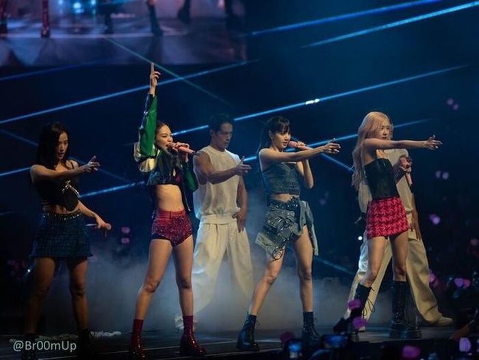 Blackpink trong tour diễn thế giới "Born Pink"