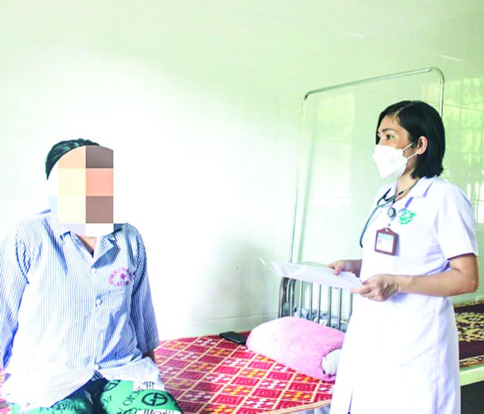 BS. Lê Thị Quỳnh Nga luôn thấu hiểu và đồng cảm với hoàn cảnh của bệnh nhân.