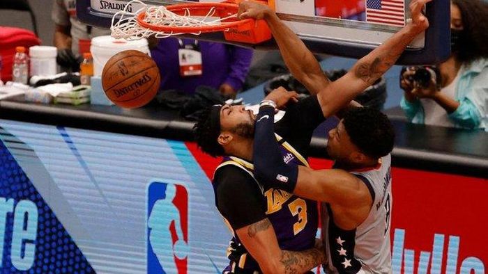 Hachimura từng khiến đàn anh ở Lakers mất mặt với cú úp rổ dũng mãnh.