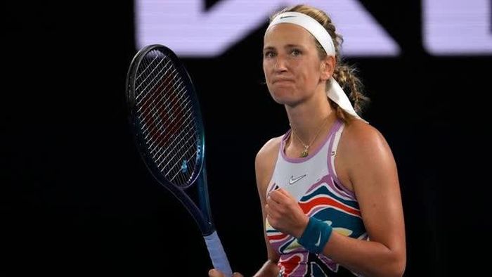  Bà mẹ một con Azarenka đang hồi sinh ở tuổi 33 