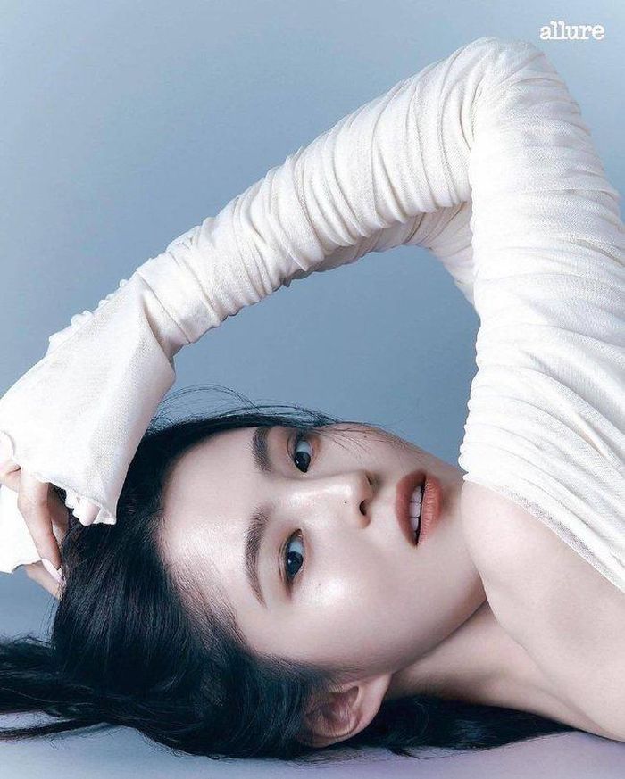 Cô nàng từng có thời gian lao đao khi bị mẹ ruột lợi dụng tên tuổi để lừa đảo