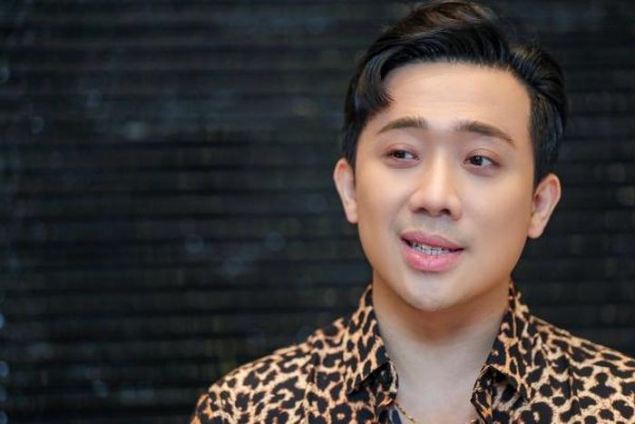 Sinh năm 1987 (Đinh Mão), Trấn Thành là nghệ sĩ đa tài của showbiz Việt khi hoạt động với nhiều vai trò như MC, diễn viên, sản xuất phim... Ảnh: Dân Việt