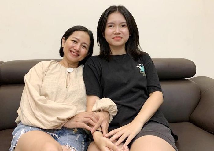 - Tết năm nay của gia đình NSND Trung Anh thế nào? Hình như cậu lớn sau khi hoàn thành chương trình ở Phần Lan đã về nước hẳn?