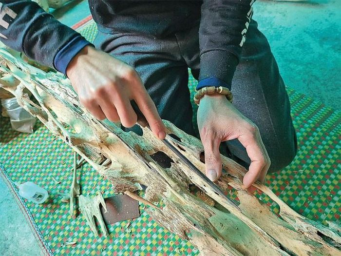 Miệt mài đục dó tìm trầm