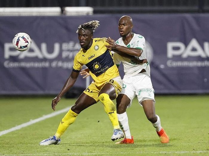 Pau FC đang miệt mài tìm kiếm chiến thắng