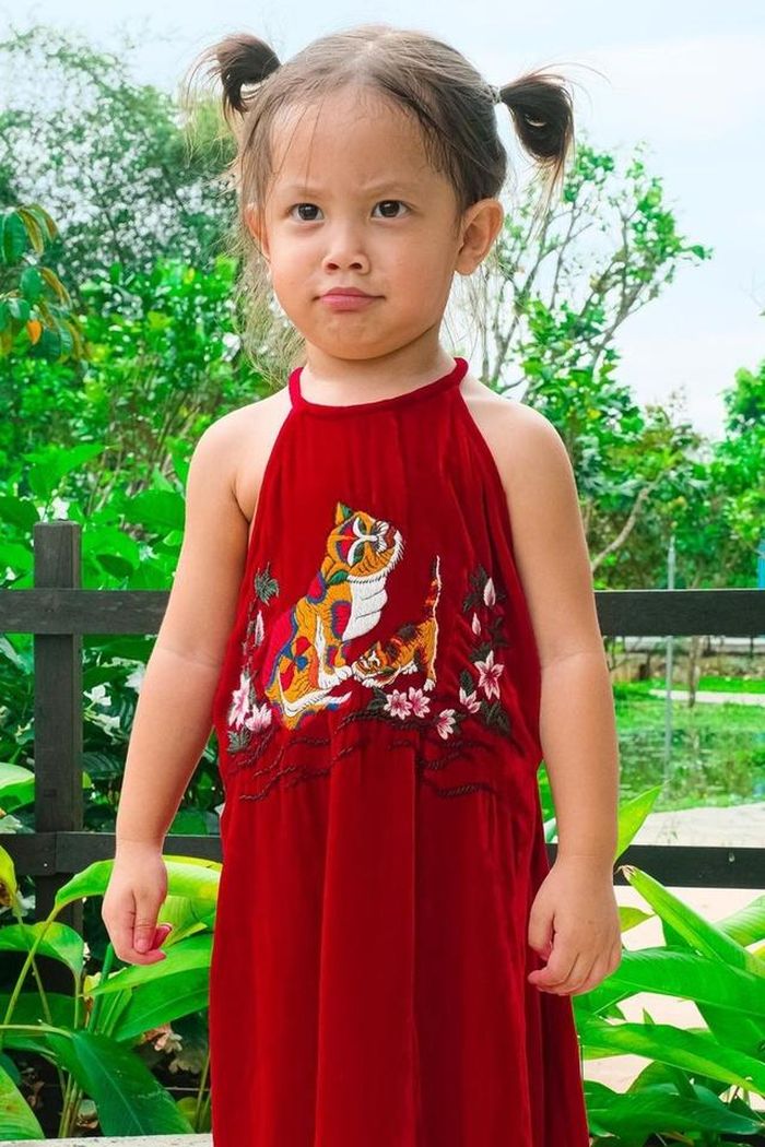 Lisa dễ thương.