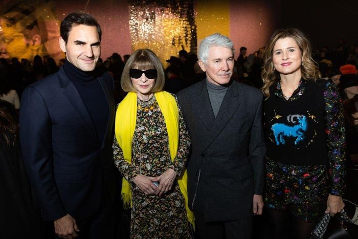 Cả hai chụp ảnh kỷ niệm cùng cựu Tổng biên tập của tạp chí Vogue, Anna Wintour