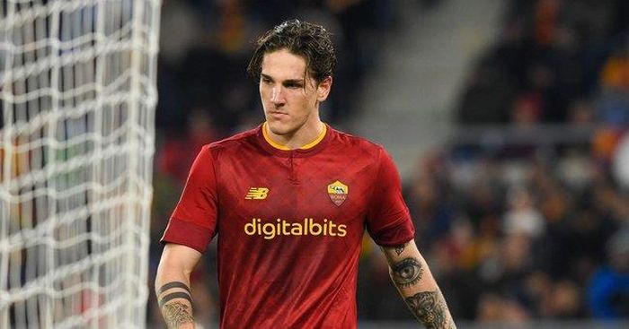 Zaniolo khiến HLV Mourinho khó chịu