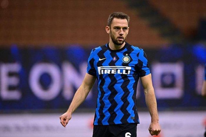 Man United quan tâm tới De Vrij