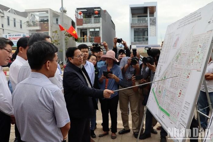  Thủ tướng Phạm Minh Chính kiểm tra khu tái định cư Lộc An -Bình Sơn.