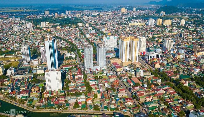 Quang cảnh thành phố Vinh. Ảnh: Lê Thắng