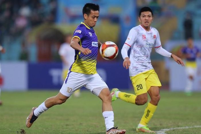 Văn Quyết vẫn chứng tỏ vai trò không thể thiếu trong thành công của Hà Nội FC. Ảnh: Hoàng Linh